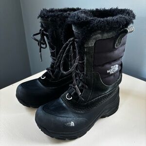 The North Face Shellista Kids Black Suede Heatseeker Snow Boots